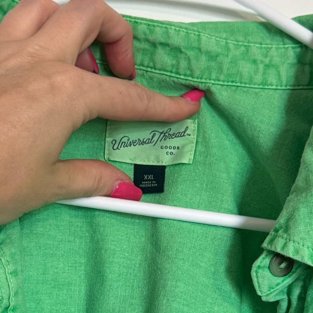 Cropped Green Button-Up Shacket Shirt - Picture 6 of 8